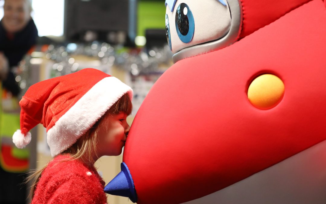 Flybe and Super Wings deliver Christmas Cheer!